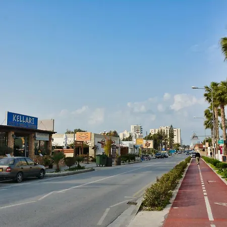 Appartamento Sea N Salt Lake View Larnaca
